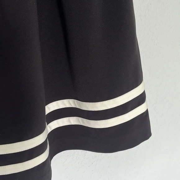 H&M Black and White Deep V Tennis Dress Size 4 - Picture 8 of 11